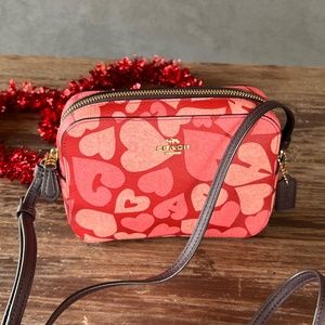 COACH MINI CAMERA BAG  WITHCOACH HEART PRINT NEW WITHOUT TAGS